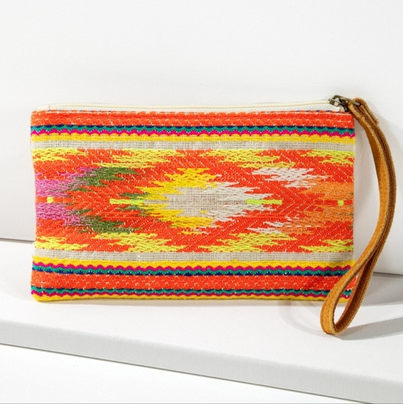 Handmade Hand Beaded Wristlet Clutch - Ethnic Inspired Design - Bright Colorful - Picture 3 of 6